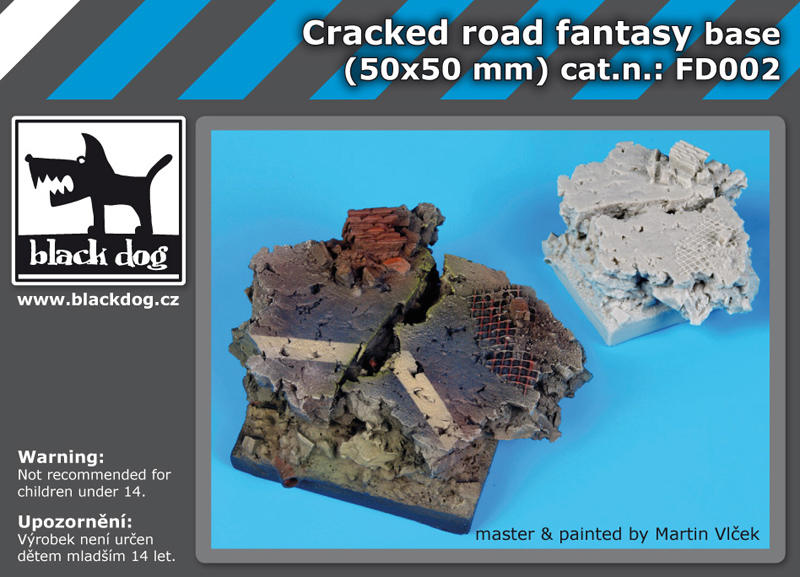 Cracked road fantasy base (50 x 50 mm)