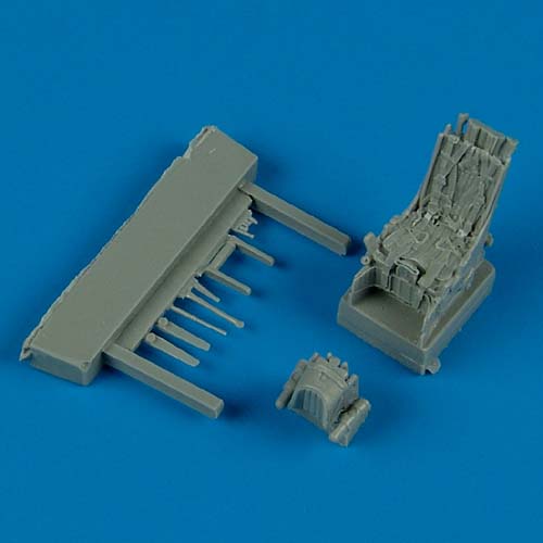 1/72 Su-27 ejection seat with sefety belts