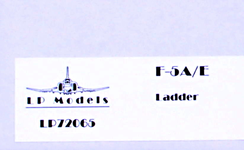 1/72 F-5 A/E Ladder